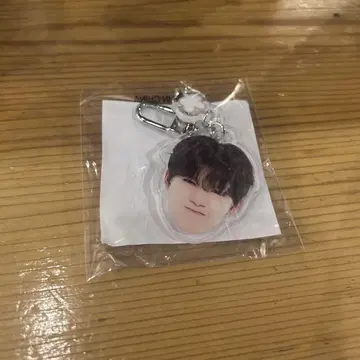 TREASURE 팝업 캡슐 토이 준규 얼굴 아크링 키링