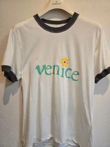 Erl Venice 티셔츠