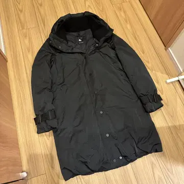 ZARA WOMAN 다운 코트