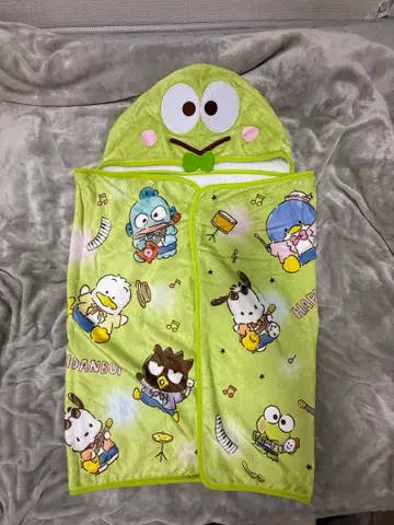 케로케로케로피 후드 부착 담요