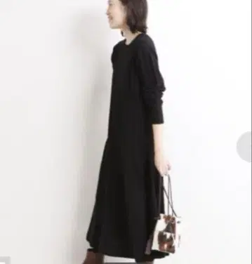 SLOBE IENA 워셔블 니트 원피스 블랙