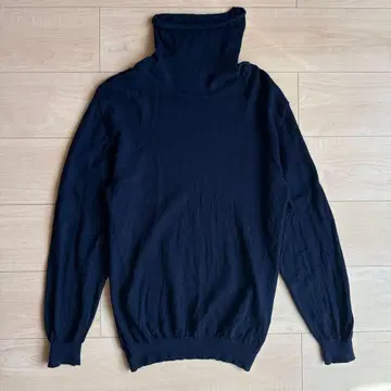 MAISON FLANEUR 터틀넥 니트