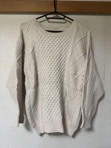 [거의 새 상품] 카프리슈 레마쥬 케이블 니트