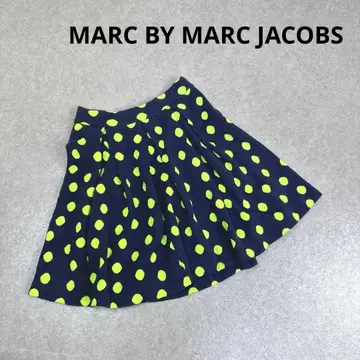 MARC BY MARC JACOBS 플리츠 플레어 스커트 도트 무늬