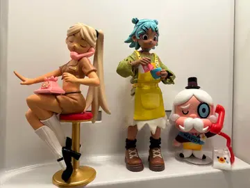 PEACH RIOT RUSH HOUR POPMART crybaby