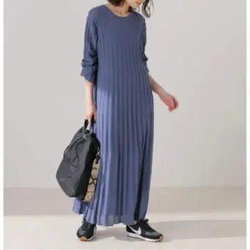 [ 하자품 ] 프레임워크 리브 니트 원피스