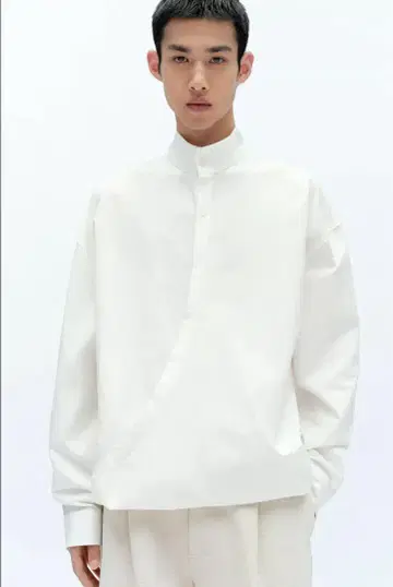 25ss L ZARA FANGLU LIN 비대칭 셔츠