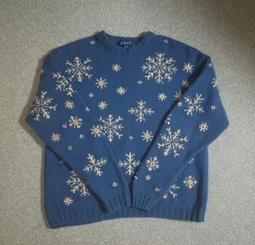 j.crew 눈꽃 패턴 크루넥 니트