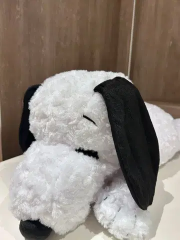 스누피 누워있는 슈퍼 라지 봉제 인형 SNOOPY PEANUTS