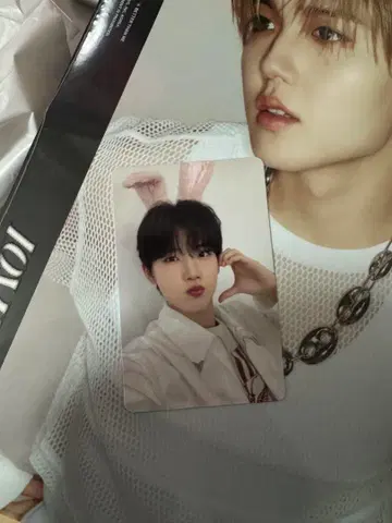 TREASURE POPUP 8000엔 트레이딩 카드 준규