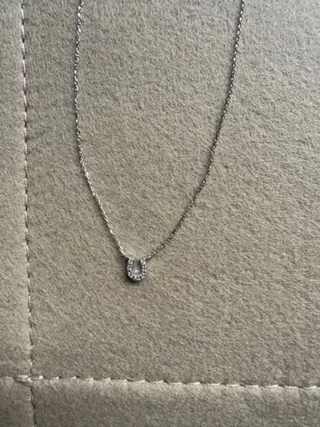 새상품 쥬에테 K10 WG 다이아몬드 레이어 호스슈 목걸이