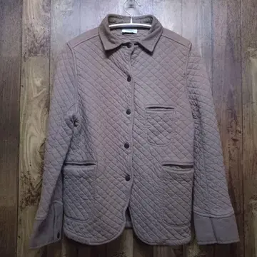 ARMEN 퀼팅 자켓 브라운 (여성용 M 사이즈 상당)