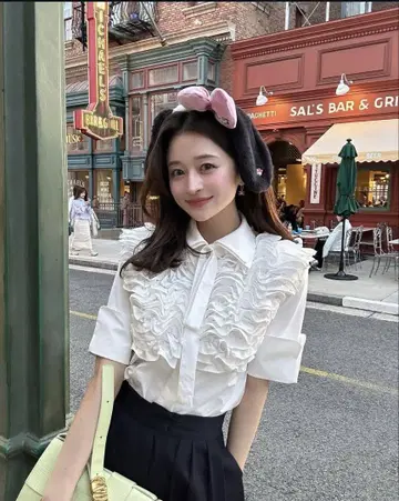 bibiy. ARIEL FRILL BLOUSE