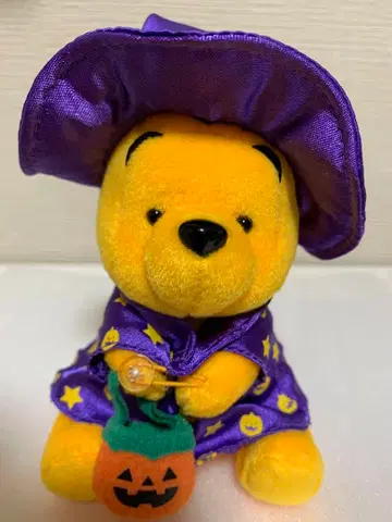 푸우 할로윈 봉제 인형 마법사