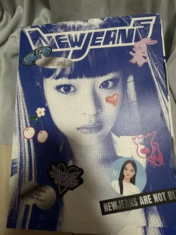 NEWJEANS 1st EP LOG BOOK