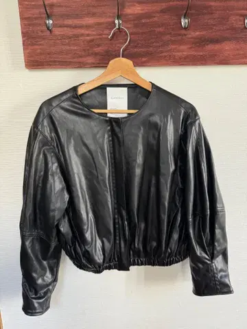 ELENDEEK 블랙 가죽 자켓(합성 피혁)