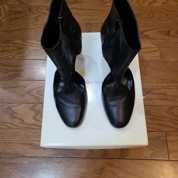 TSUMORI CHISATO 오픈토 부츠 [정가 43,000엔]
