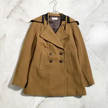 B17923 새상품급 드리스반노튼 울 더블 브레스트 숏코트