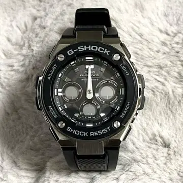 G-SHOCK GST-W300 블랙 손목시계