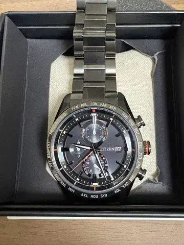 CITIZEN 아테사 ACT Line 블랙 티타늄 AT8185-62E