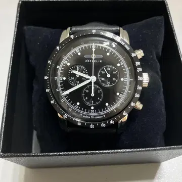 새상품급 ZEPPELIN Japan Limite Chronograph