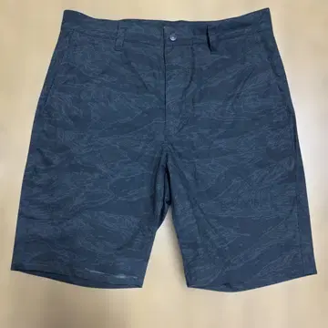 HYSTERIC GLAMOUR 카모플라쥬 블랙 숏팬츠 새상품급