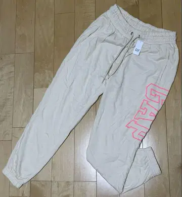 택 포함 새상품 GAP 스웨트 팬츠 조거 팬츠 S 사이즈 로고