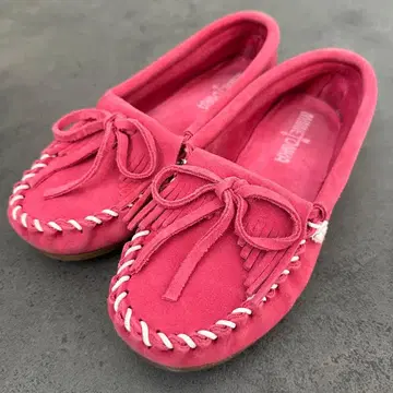 Minnetonka 모카신 핑크