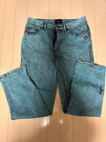 마크 제이콥스 라이트 블루 데님