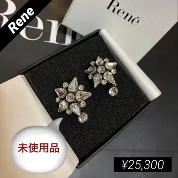 미사용품 25,300엔 Rene 크리스탈 귀찌