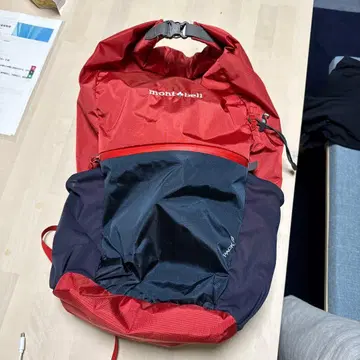 mont-bell 아웃도어용 백팩 빨간색/네이비
