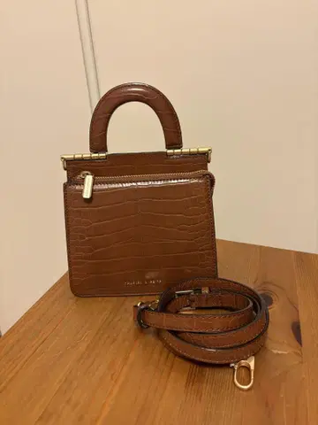 [ winter sale!! ] 찰스앤키스 숄더 미니백