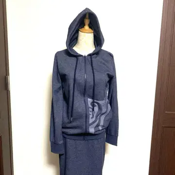 하레쿠아일레아 후드티 스커트 셋업