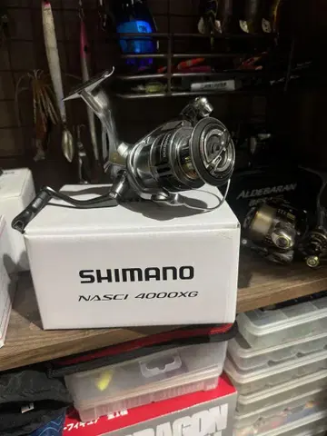 SHIMANO NASCI 4000XG 스피닝 릴