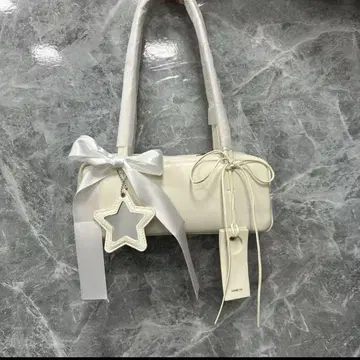 STAND OIL 리본 포함 화이트 숄더백