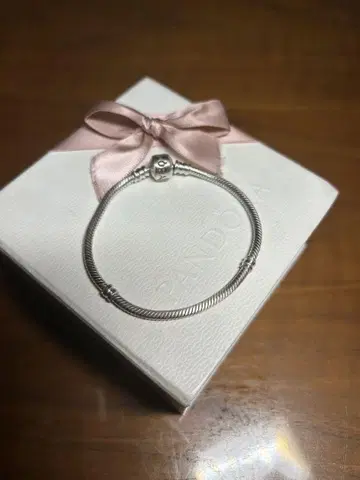 판도라 PANDORA 팔찌 스테디셀러