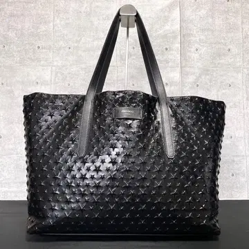 미사용급 JIMMY CHOO PIMLICO 패턴트 레더 블랙 토트백