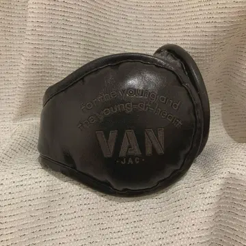 VAN JACKET 반 자켓 귀도리 이어머플러 이어머프