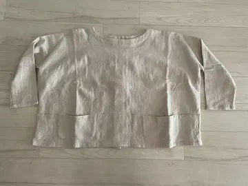 네스트로브 티셔츠 니트