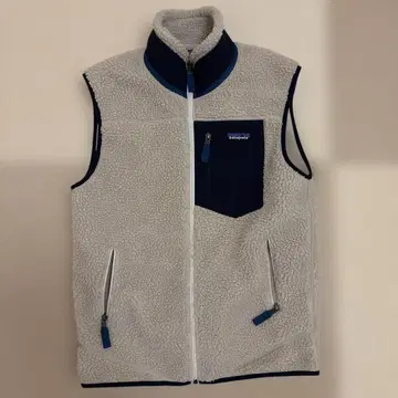 patagonia 플리스 베스트 크림색과 네이비