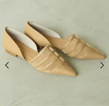 ABAHOUSE 메쉬 포인티드 플랫 펌프스 베이지 36