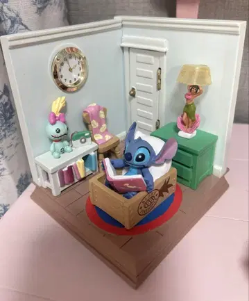 스티치 디즈니 스토어 인형의 집 시계