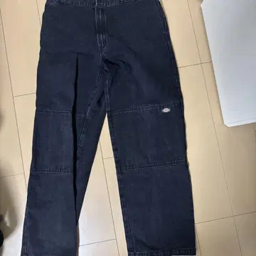 Dickies 블랙 치노 팬츠 사이드 포켓 포함