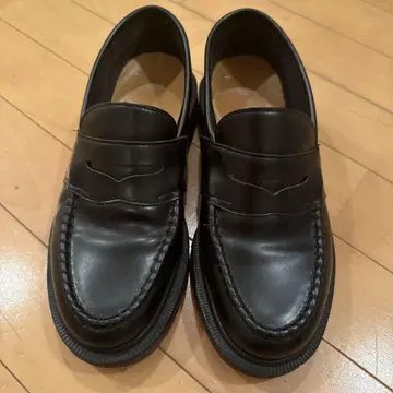 닥터마틴 블랙 로퍼