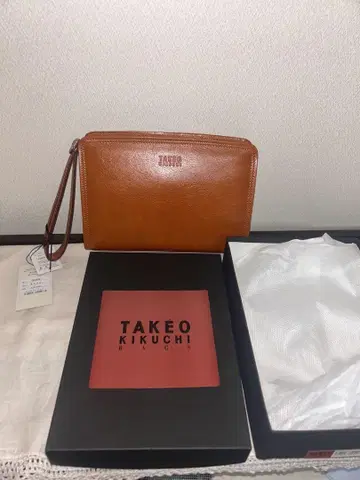 TAKEO KIKUCHI 브라운 클러치백