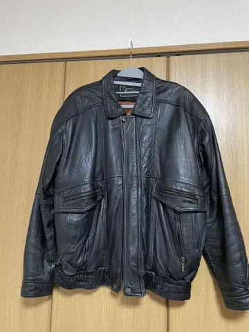 (최종 가격 인하) 블랙 가죽 자켓 라이더 자켓 블랙 L 사이즈