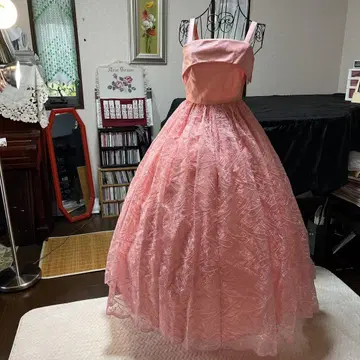 컬러 드레스 핑크 레이스