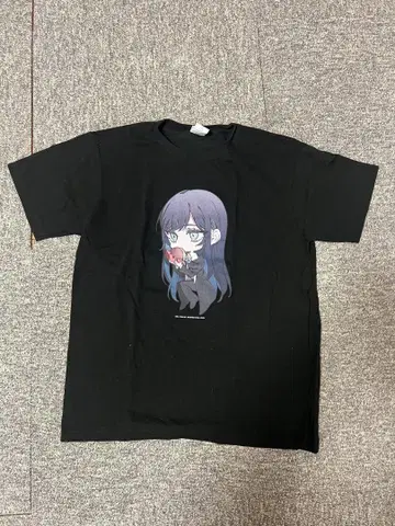 Ado 두근두근 비밀기지 티셔츠