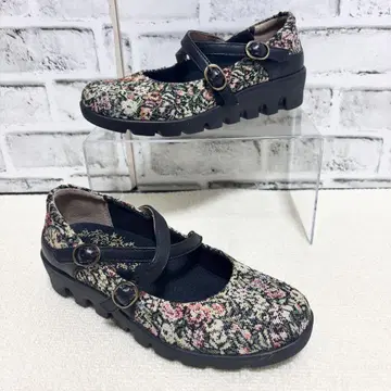 문스타 꽃무늬 플랫슈즈 스트랩 포함 22cm