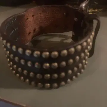 가죽 스터드 팔찌